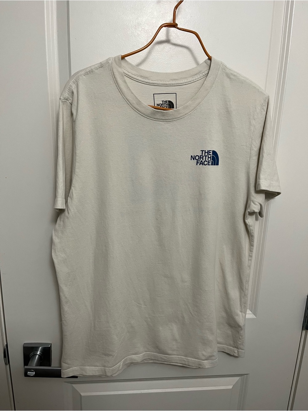 The North Face Women's Off White Tee in size L - Picture 2 of 12